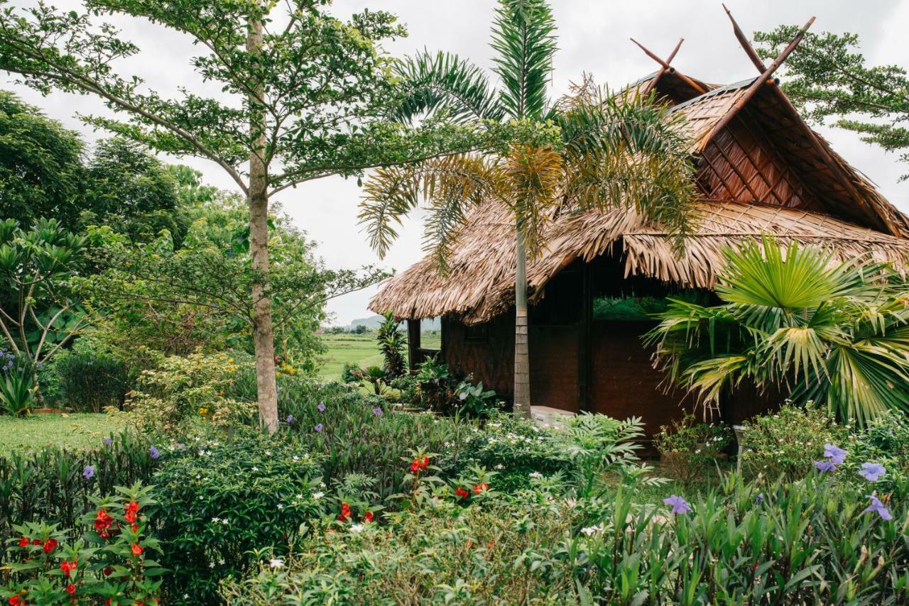 Bambu Getaway Apartamento Kuah Exterior foto